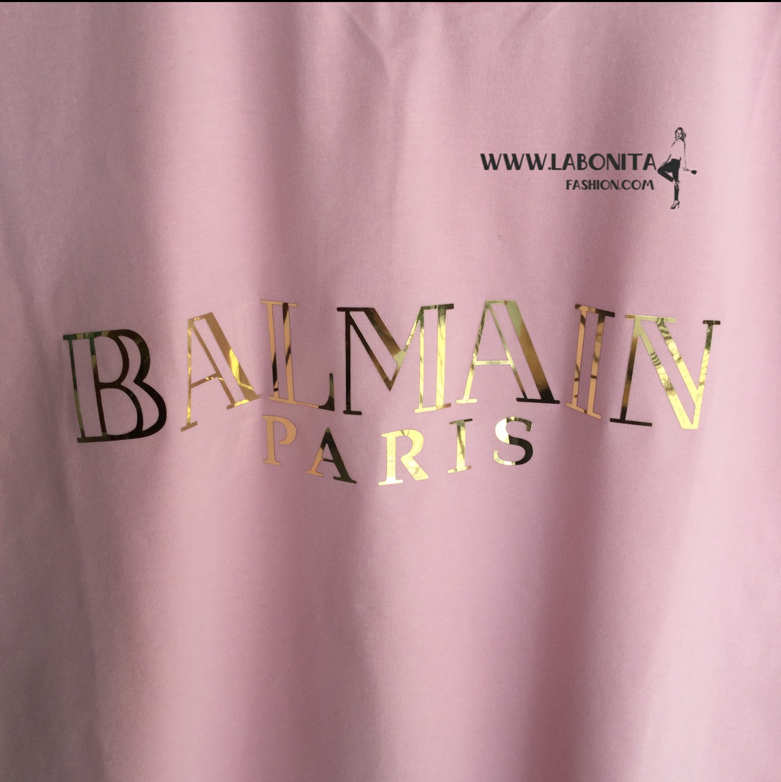 เสื้อยืดแขนกุด BALMAIN ไหล่ติดกระดุมทอง สีชมพู