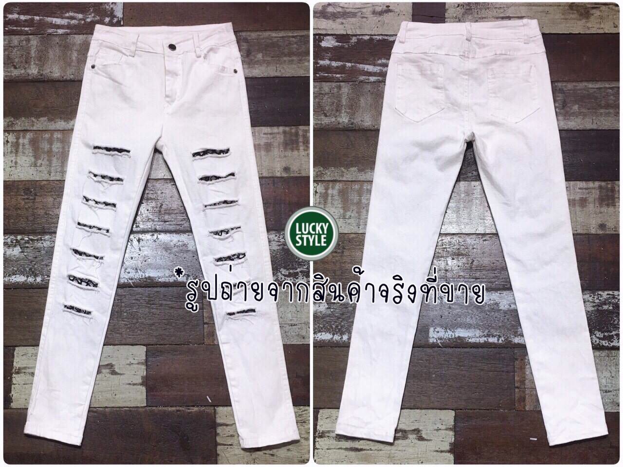 กางเกงยีนส์สีขาวทรงเดฟ เนื้อผ้าเป็น Denim ผสม Spandex 100% ใส่กระชับทรงสวยดีไซน์สวย