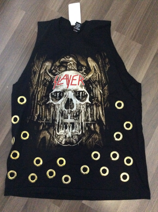 เสื้อลายกระโหลก เสื้อยืดตัวใหญ่ ใส่ได้ทั้ง ผู้หญิง/ผู้ชาย