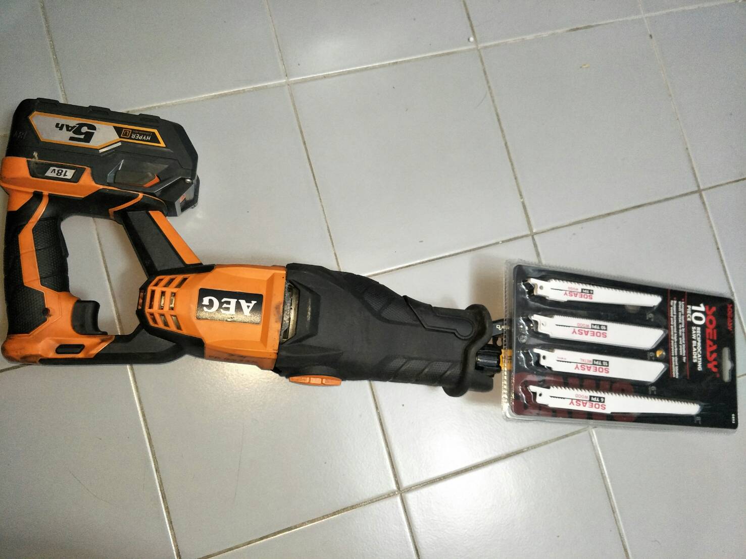 SB01 ใบเลื่อยชัก ไฟฟ้า แบบชุด ตัด ไม้เนื้ออ่อน เนื้อแข็ง เหล็ก ชุด 10 ใบ