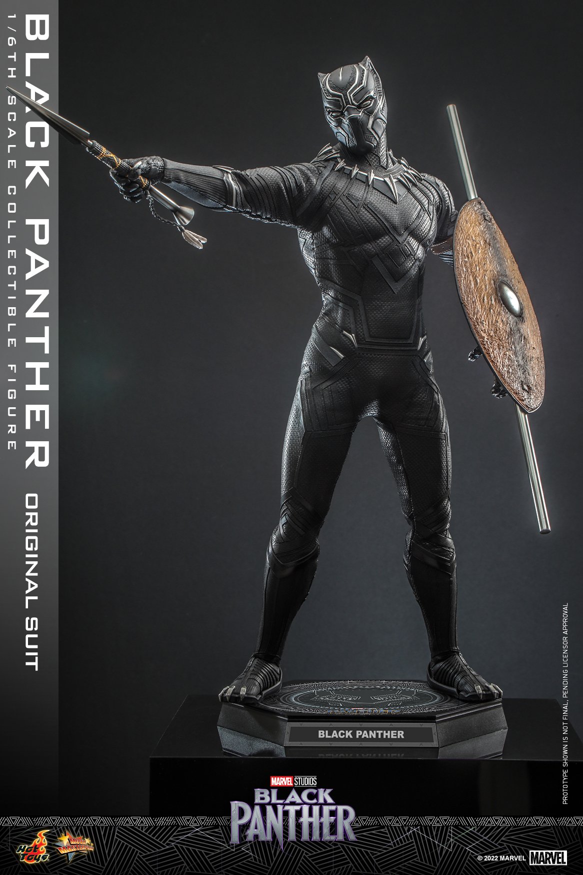 Hot Toys MMS671 1/6 Black Panther Legacy - Black Panther (Original Suit)