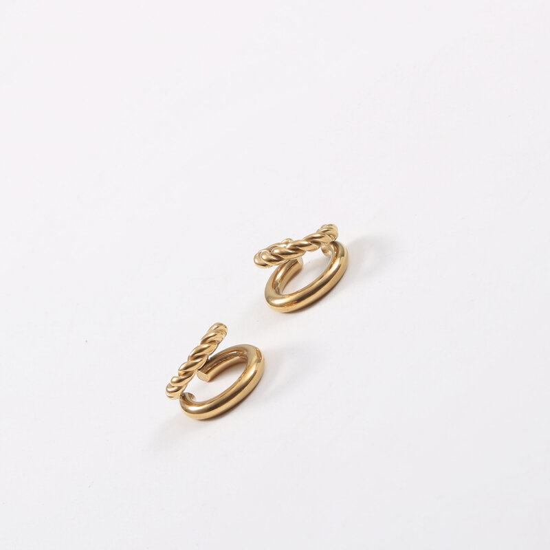 “เช็คสินค้าทัก line ก่อนโอนนะคะ”ต่างหูสำหรับผิวแพ้ง่าย C_C_ET993C