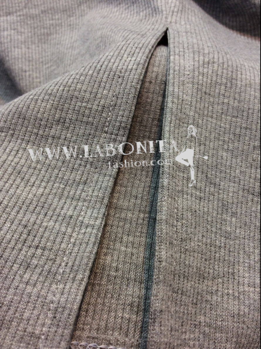 เดรสแขนกุดคอเต่าทรงสวยใส่สบาย