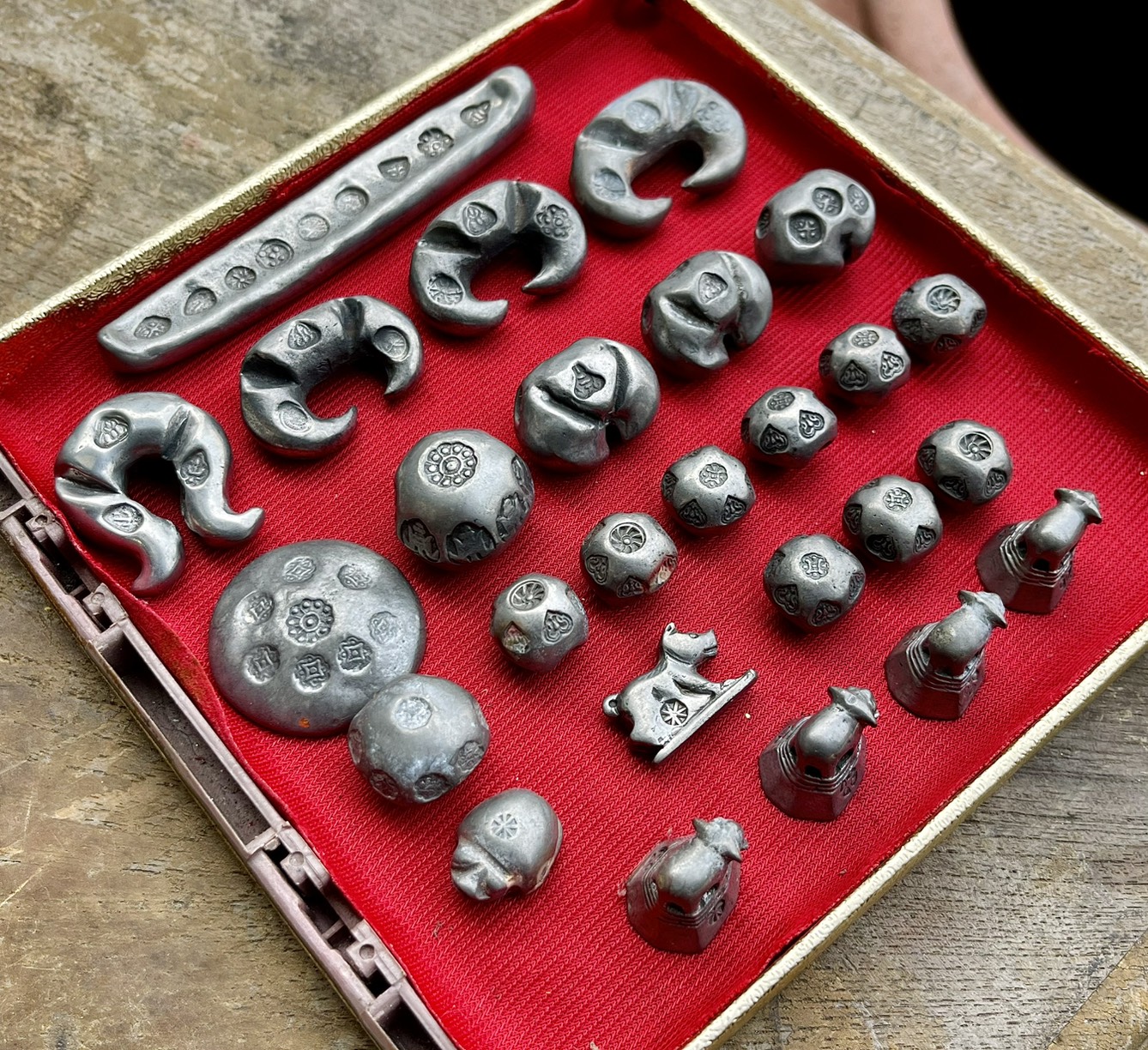 พดด้วง พดด้วงโบราณ เงินพดด้วงโบราณ