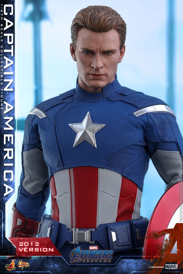 Hot Toys MMS563 Avengers: Endgame 1/6 Captain America (2012 Version)