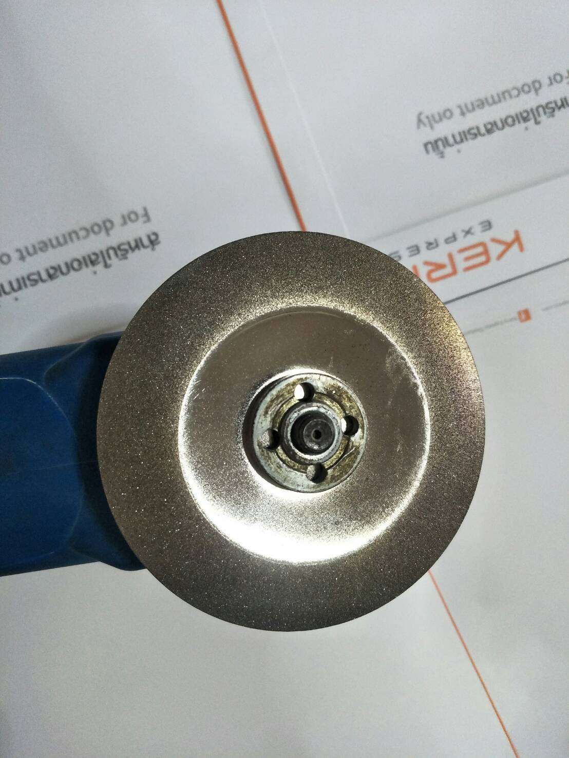 DG32 ใบเจียรเพชรละเอียด เบ 120 รูเพลา 16 มิล ใส่หินเจียร 4 นิ้ว ทรงจานบิน โค้ง