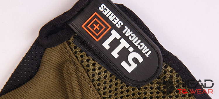 ถุงมือครึ่งนิ้ว ลายตัวเอ็กซ์ 5.11 : สีน้ำตาลทราย Tan รหัส GT011