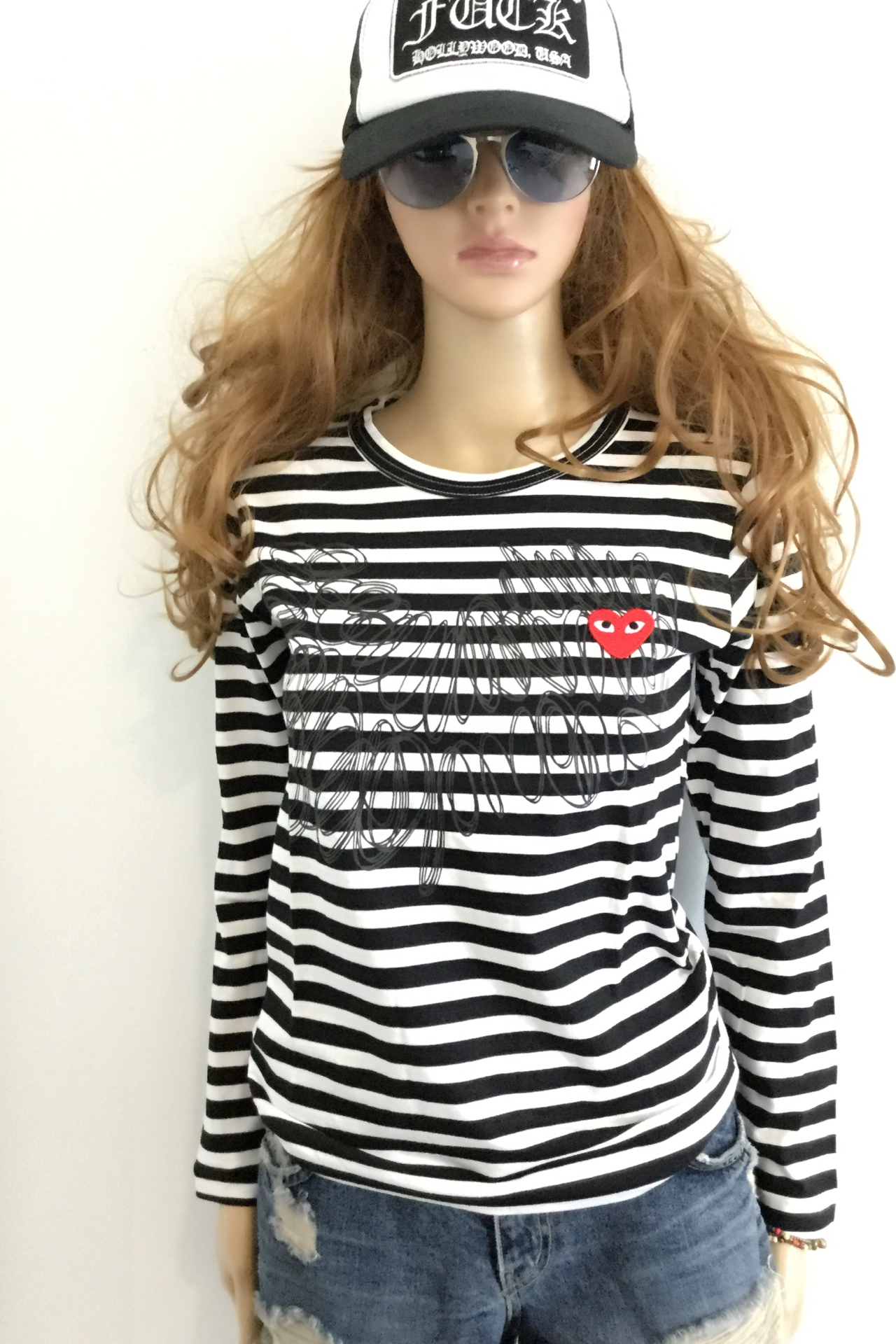 Brand: PLAY Comme des' garcons อีกหนึ่งแบรน์ ที่มากี่รอบก็ขายดี๊ดี^^