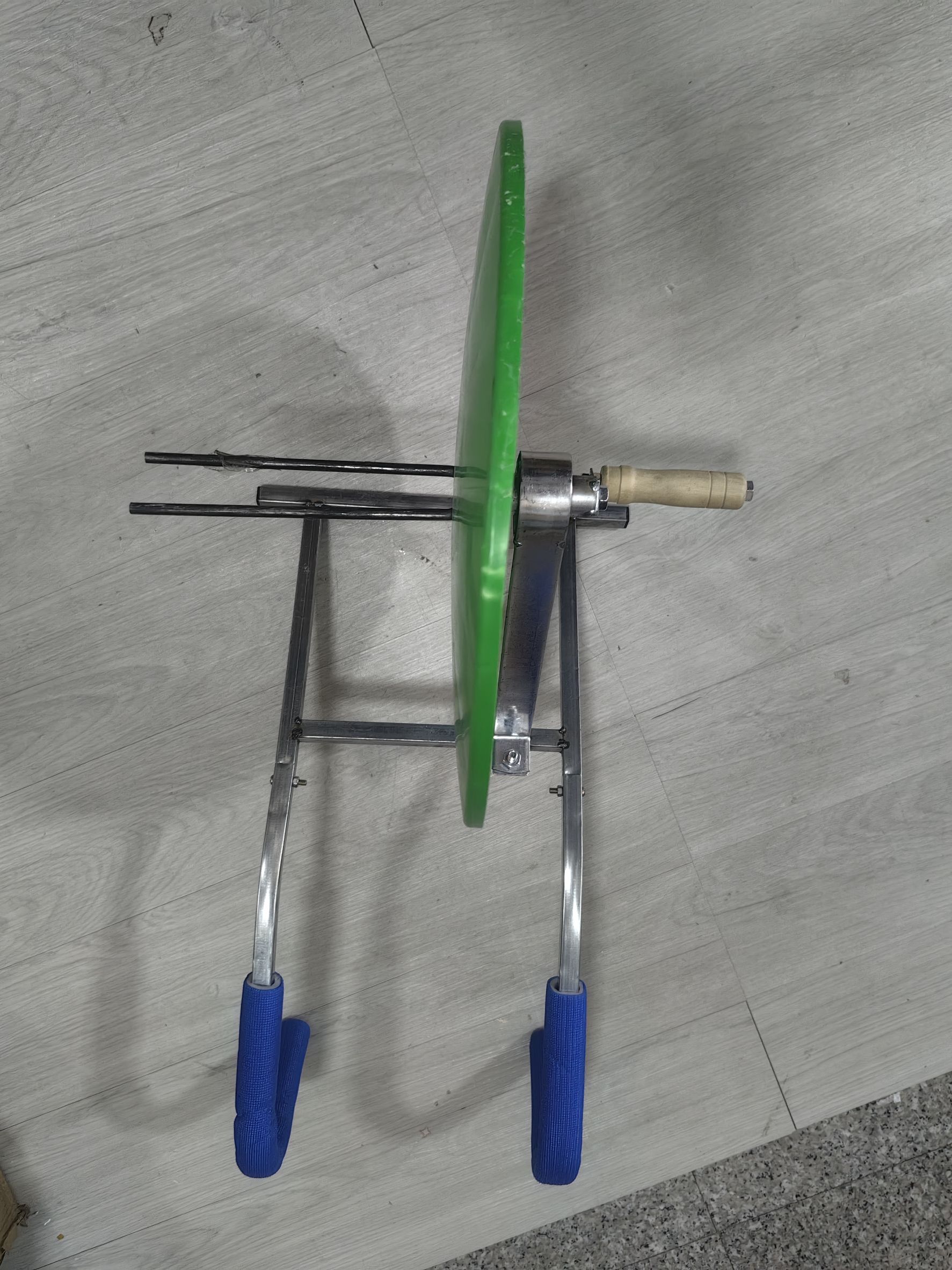 OT246 โรลม้วนสายส่งน้ำ สายยาง สายสูบน้ำแบบสะพายไหล่ น้ำหนักเบา พกพาง่าย