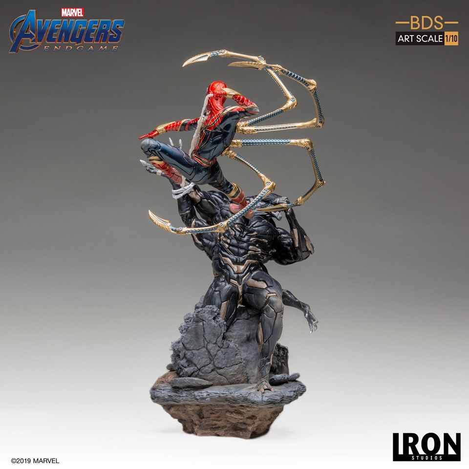 Iron Studios BDS Art Scale 1/10 Avengers: Endgame - Iron Spider Vs Outrider