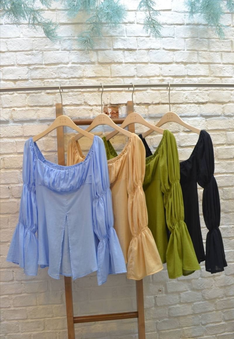 เสื้อแบบคุณญาญ่าใส่ ผ้าเหมือนที่คุณญาญ่าใส่เป๊ะๆ