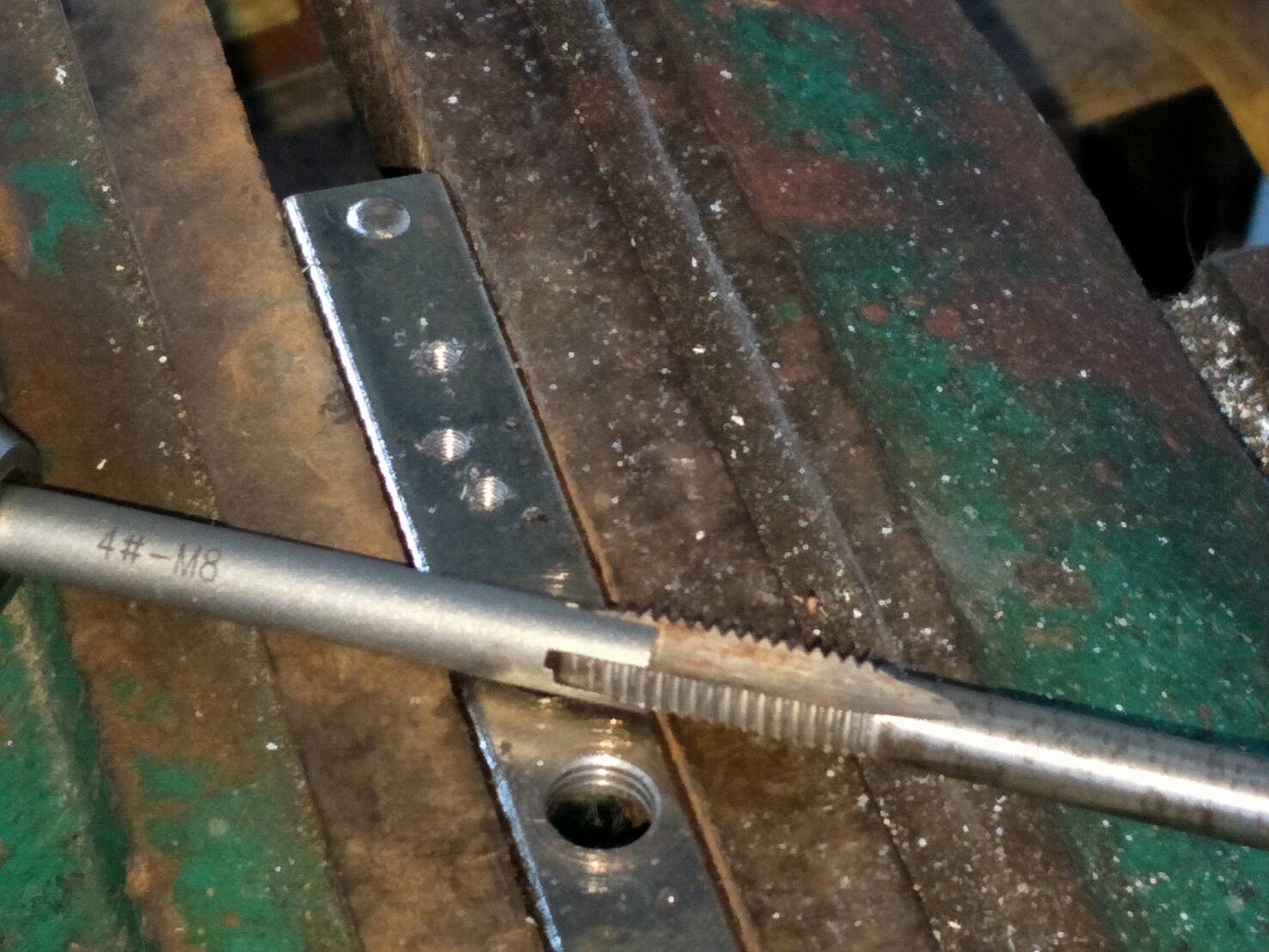 SX10 ชุดถอนดอกต๊าปหัก M3-M8 ชุด 5 ดอก สำหรับต๊าป 3 ฟัน