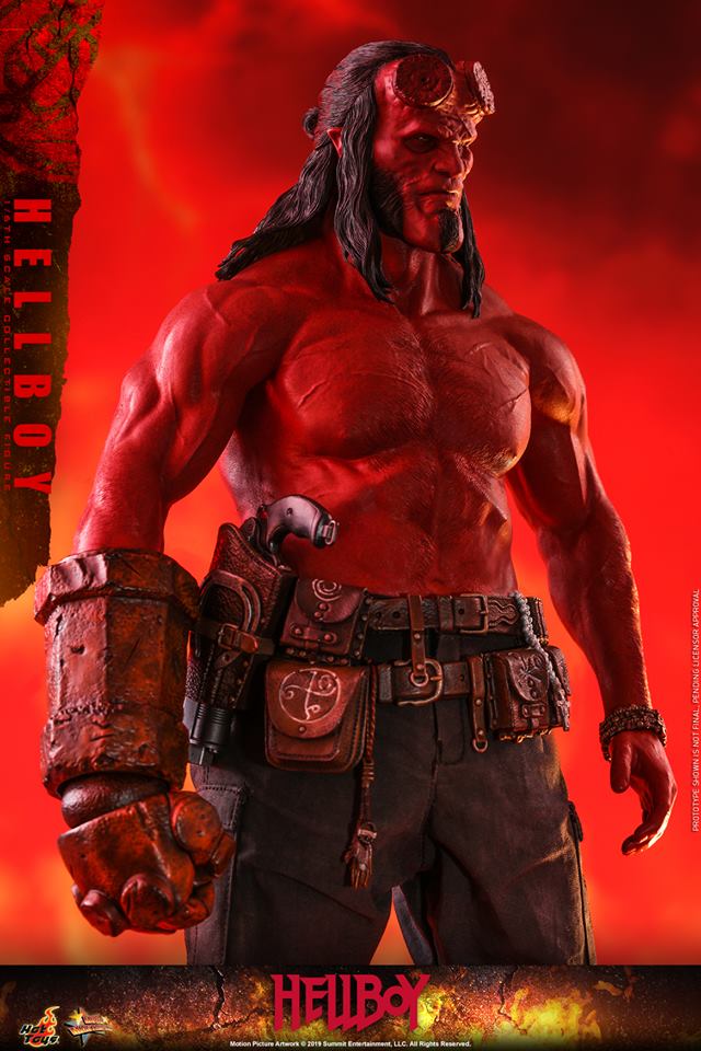 Hot Toys MMS527 Hellboy - Hellboy
