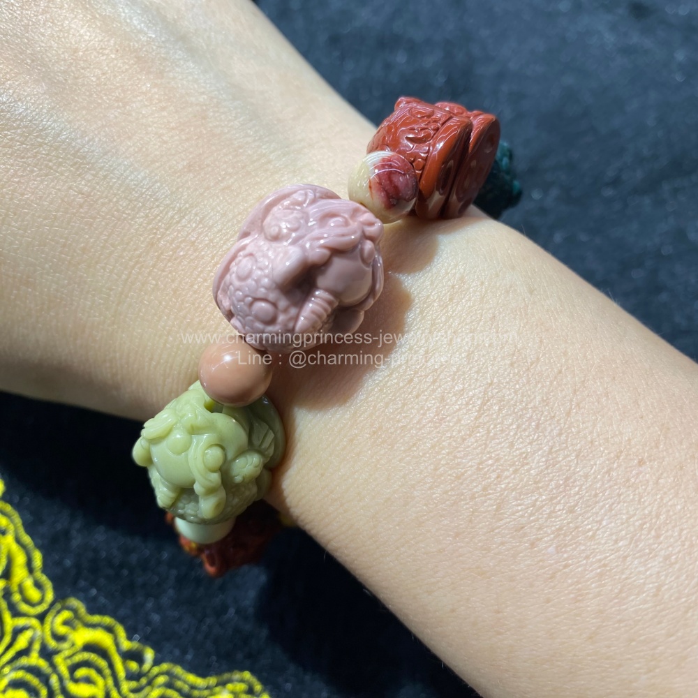 กบสามขา แกะบน อัลซาอาเกต Alashan Agate Carved three-legged frog