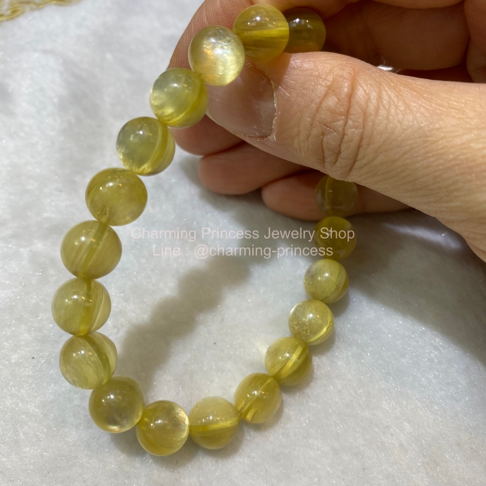 Golen Lepidolite โกลด์เดนเลพิโดไลต์ 9 มม AAA ช่วยให้สามารถแก้ปัญหาและเติมพลังชีวิตได้ดีขึ้น พร้อมทั้งเพิ่มความมั่นใจให้คนเอง