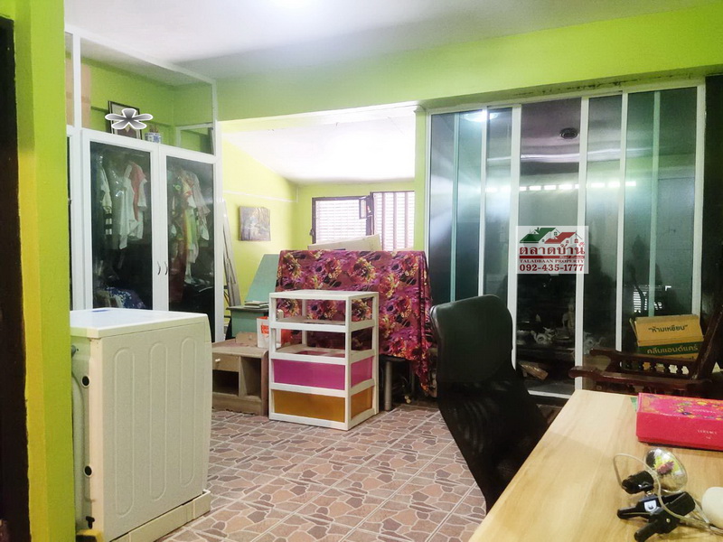 ทาวน์โฮม 3.5 ชั้น 29 ตร.ว. ซ.ลาดพร้าว 87 วังทองหลาง กทม. บ้านสวยเล่นระดับ แนวรถไฟฟ้าสายสีเหลือง บ้านหน้ากว้าง 5 เมตร โครงสร้างแข็งแรง