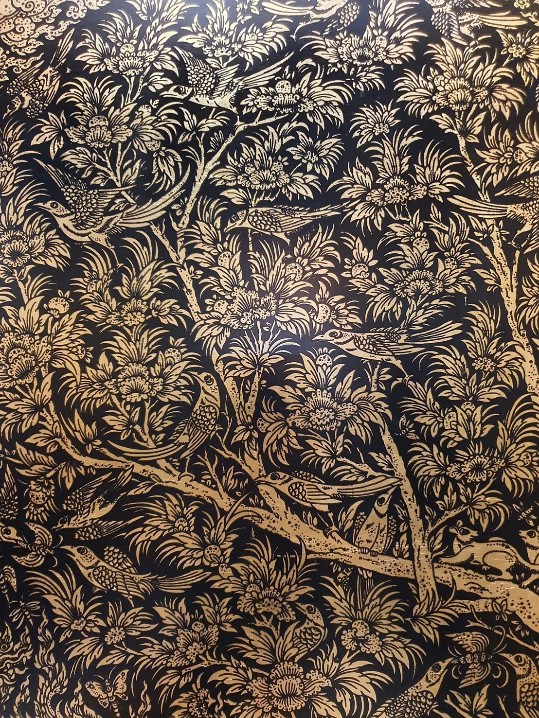 ภาพสิงห์คู่ ลงรักปิดทอง ภาพวาดปิดทอง ลายสิงห์คู่