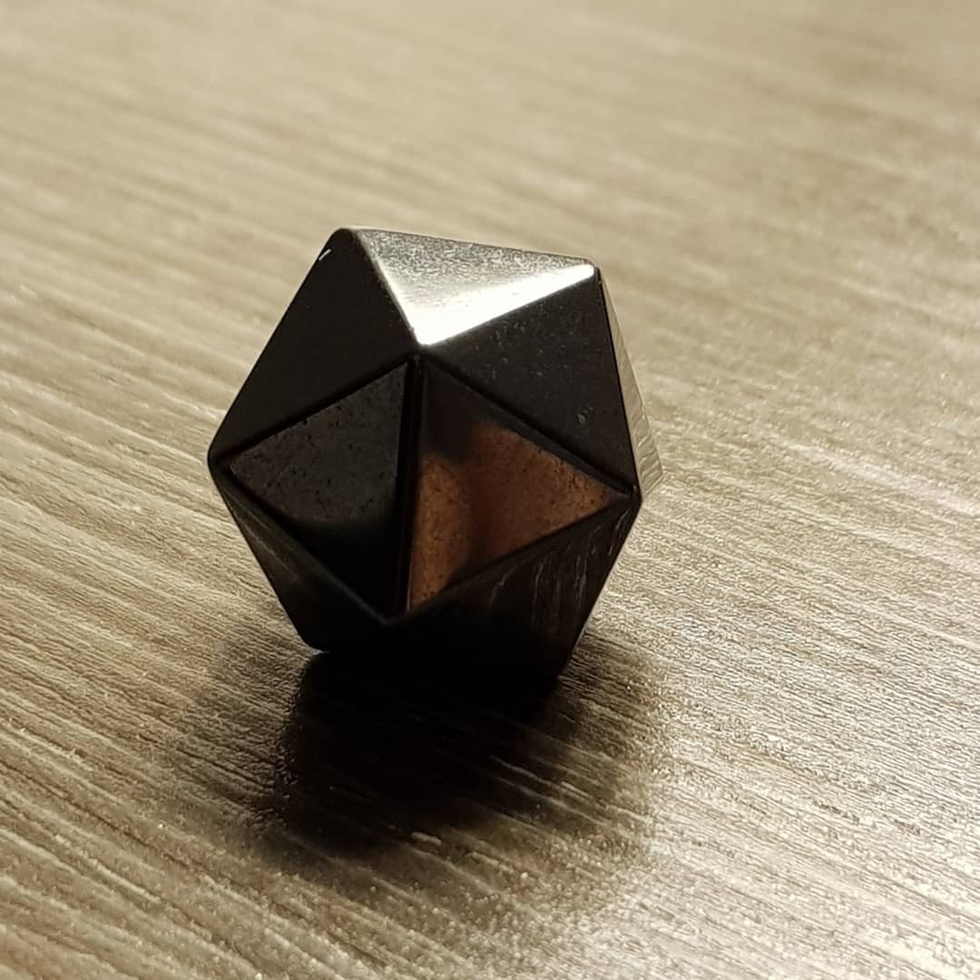 Platonic solid Stone Set in Wooden Box Set เซ็ทหินทรงตันเพลโต 5 รูปทรง