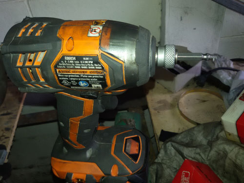 SX01 ดอกถอนเกลียวซ้าย USA แบบมีหัวสว่านในตัว ใช้ถอนสกรู หัวน็อตที่เสีย/ขาดคารู ยกชุด 4 ดอก 4 ขนาด