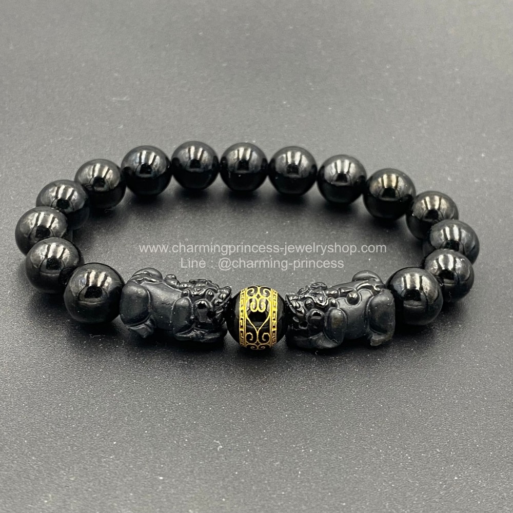 Black jade หยกดำ10 มม พร้อมปีเซี๊ยะจากหยกดำ ป้องกันสิ่งไม่ดี พลังงานที่ชั่วร้ายไม่ให้เข้ามากระทำทั้งต่อร่างกายและจิตใจ เสริมวาสนา บารมี