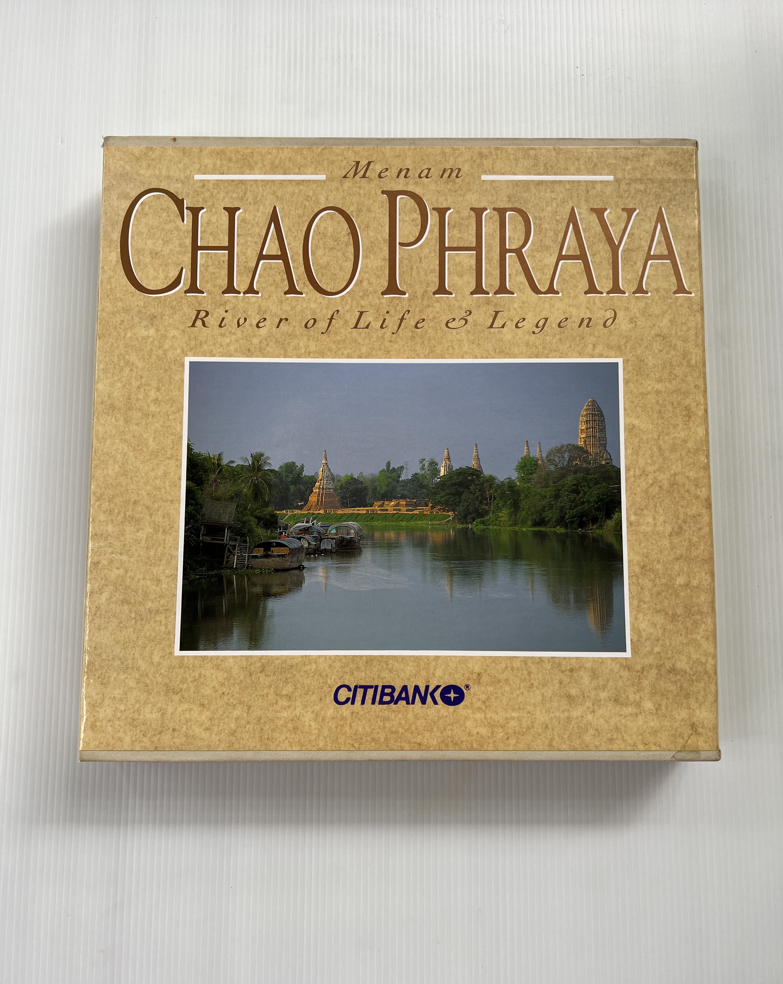 MENAM CHAO PHRAYA: RIVER OF LIFE & LEGEND with box Jock & William Warren. Montgomery Jan. 1994 90% Hardcover