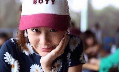 หมวกแฟชั่นแบบดาราเซเลยใส่ ***AAA ราคารวมส่ง EMS