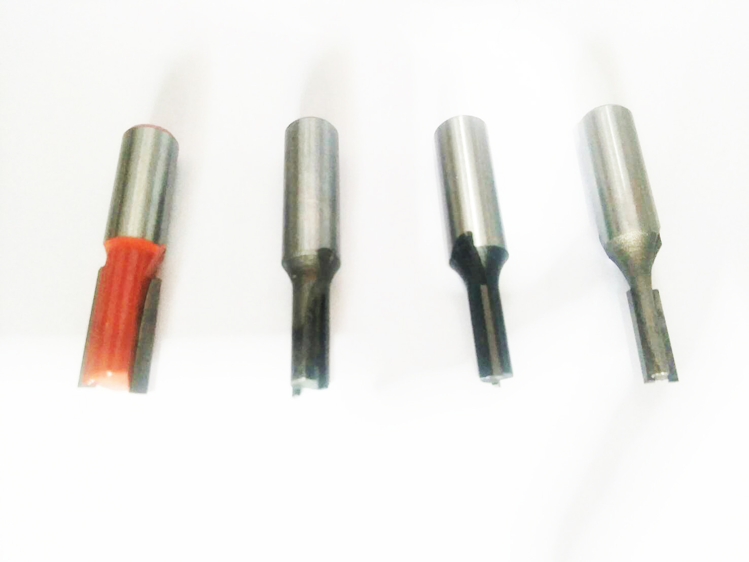 DR15 ชุดดอกเราเตอร์แกนใหญ่ 1/2 เซาะร่องตรง 1/4-1/2 ชุด 4 ดอก