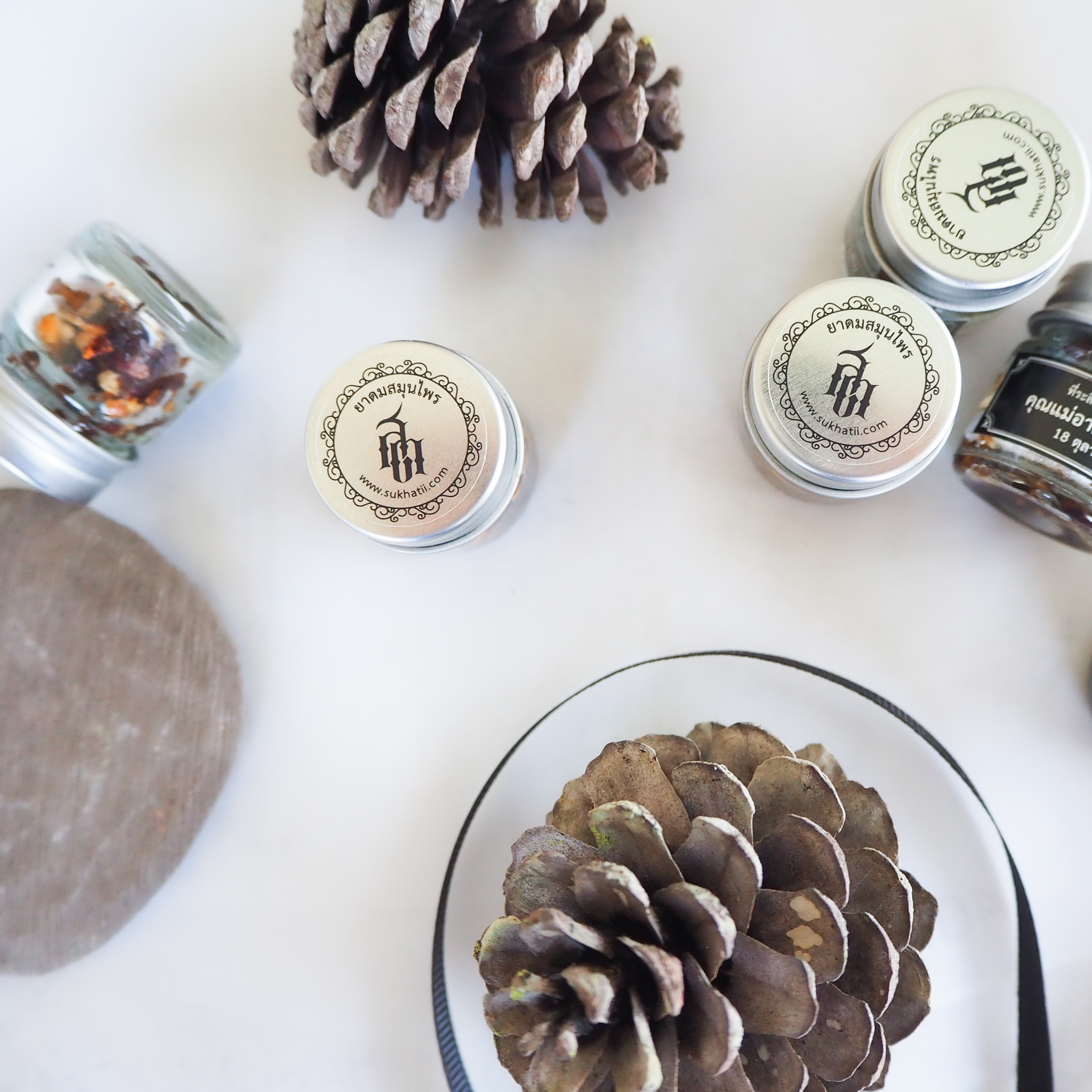 ยาดมสมุนไพร ขนาดเล็ก (100ชิ้น)