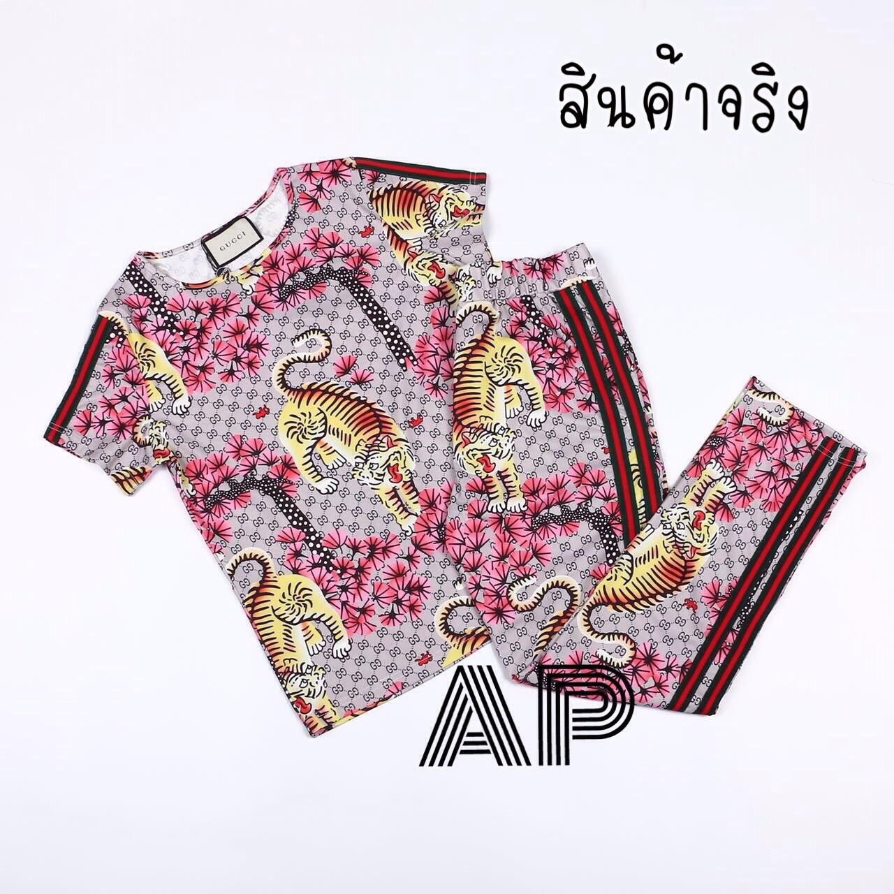 SALE 20% set เสื้อ+กางเกง แขนสั้น Gucci เสือ ลายใหม่ 2017 ทอลายโลโก้ ในCollectionใหม่2017 สีคัลเลอร์ฟลูทั่วตัว