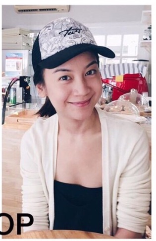 Cardigan. เสื้อคลุมผ้าสแปนเด็กผ้านิ่มใส่สบายมากค่ะ แบบคุณพลอย และดาราในรูปใส่