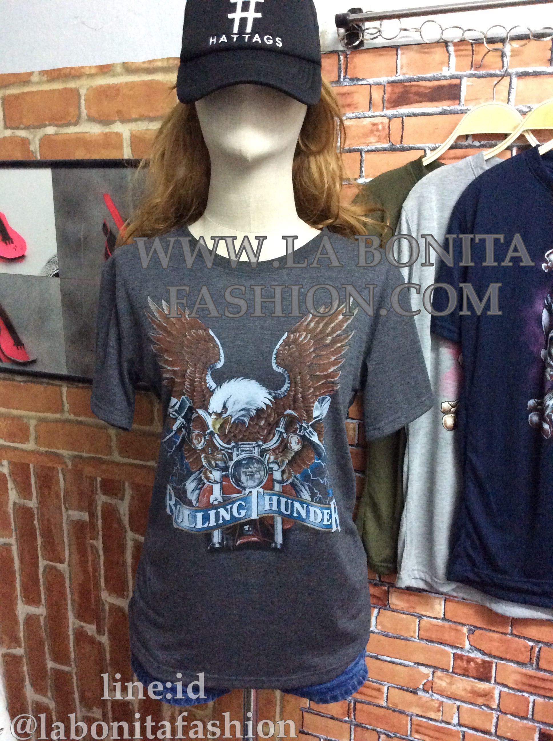 เสื้อยืดผ้านุ่มเนื้อดี พร้อมสกรีนลายสไตล์วินเทจ สกรีนลาย สวย เท่ห์ ลายนกอินทรีขับชอปเปอร์ ตัวหนังสือ Rolling Thunder
