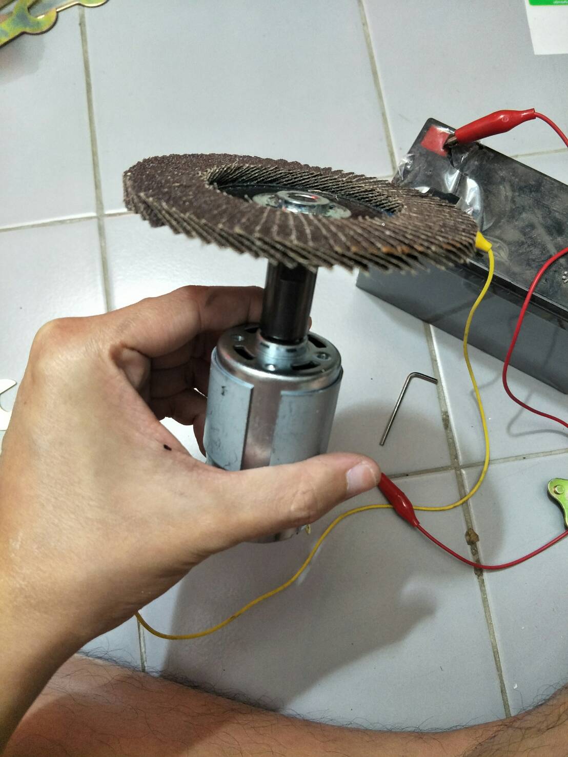 AD20 ชุดแปลงมอเตอ์ RS775 แกน 5 มิล เป็นเครื่องตัด ใส่ใบตัด 4 นิ้ว DIY