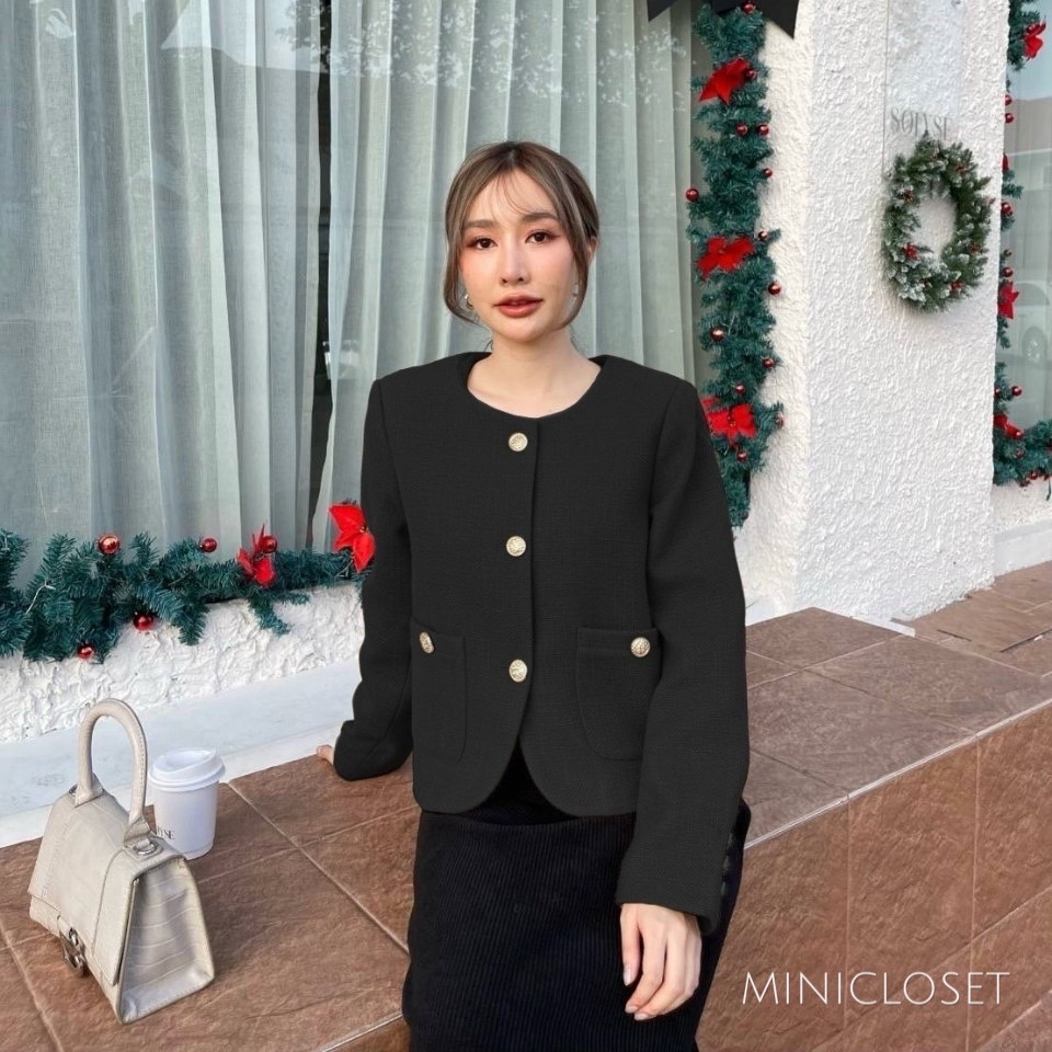 เสื้อทวิตสีพื้นเรียบหรู ลุคสวยแพงต้องรุ่นนี้ค่ะ