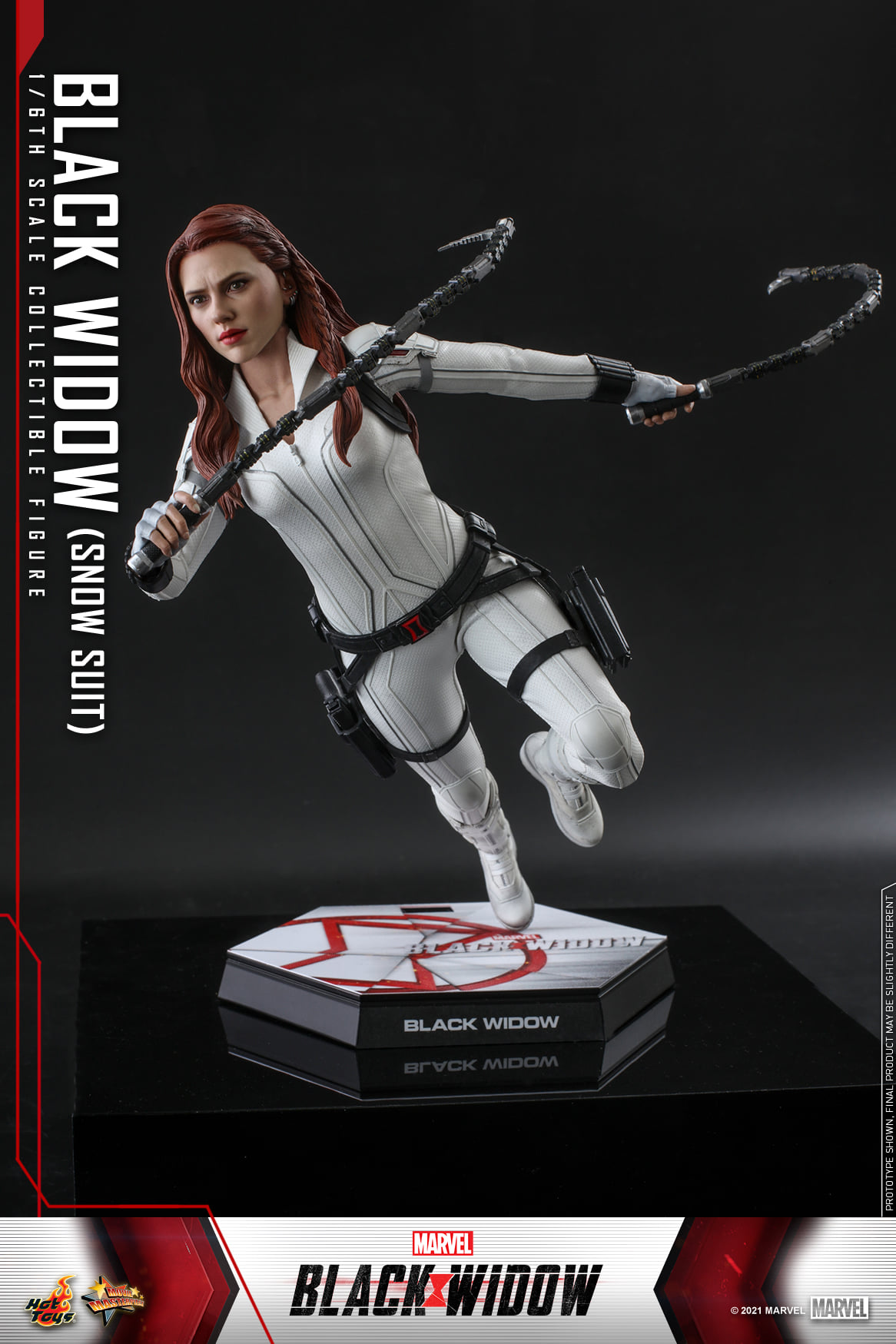 Hot Toys MMS601 1/6 Black Widow - Black Widow (Snow Suit Version)