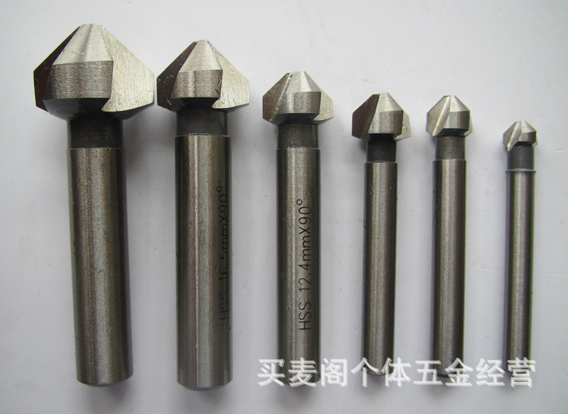 DC05 ดอกลบคม ขยายรู Chamfer ชุด 6 ดอก 3 ฟัน สำหรับงานเหล็ก