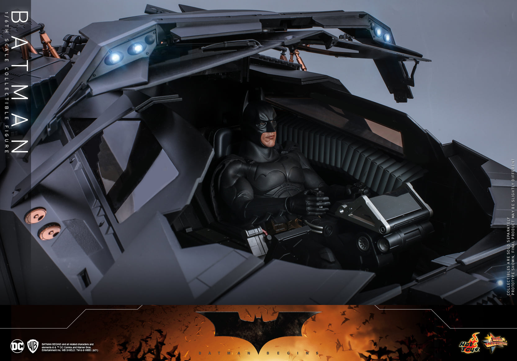 Hot Toys MMS595 1/6 Batman Begins - Batman