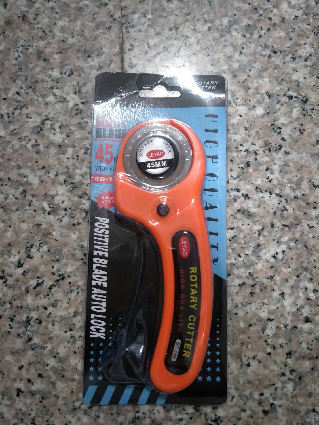 OT69 คัตเตอวงล้อ สำหรับ ตัด ผ้า ตัดหนัง ตัดกระดาษ ไม่ย่นเวลาตัด ได้รอยตัดเรียบ