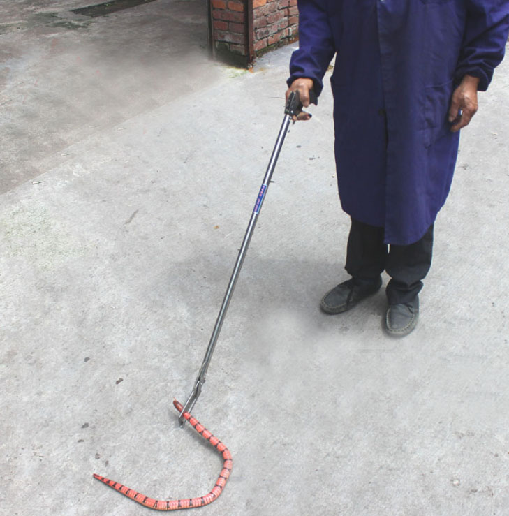 OT30M2 ไม้จับงู จับตุ๊กแก ไม้หนีบของระยะไกล ยา 1.2 เมตร แข็งแรง สะดวก ปลอดภัย มีติดบ้านไว้อุ่นใจ