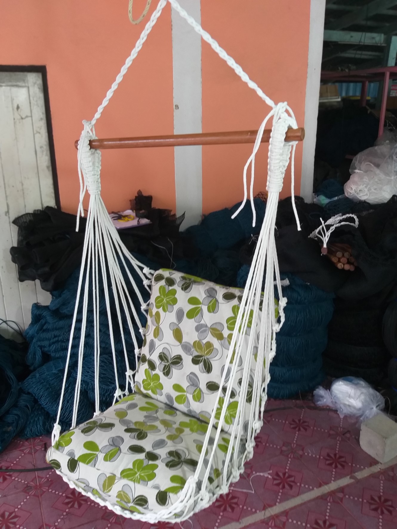 เปลชิงช้าเชือกถัก