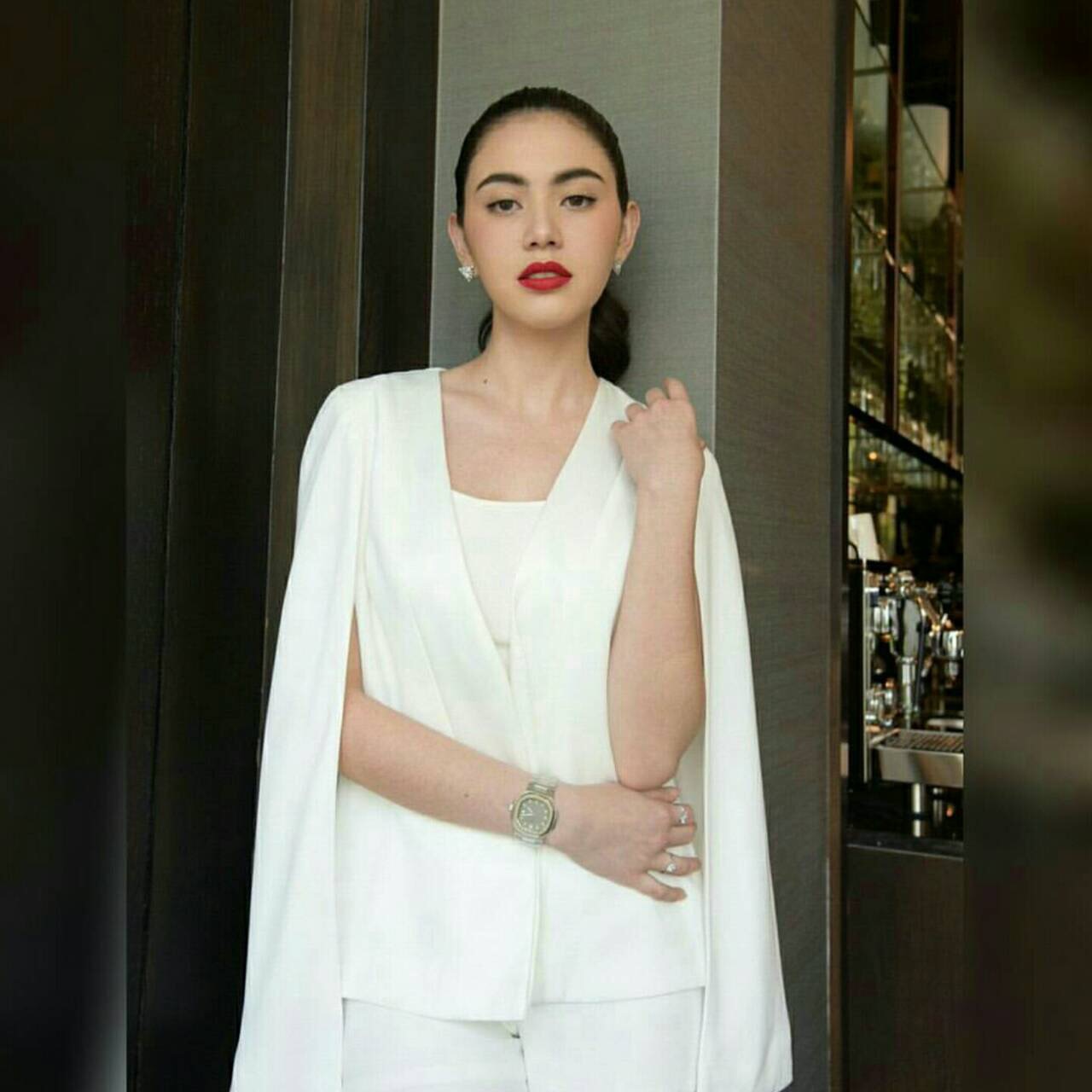 Korea hot item งาน เสื้อสูทผ่าแขน