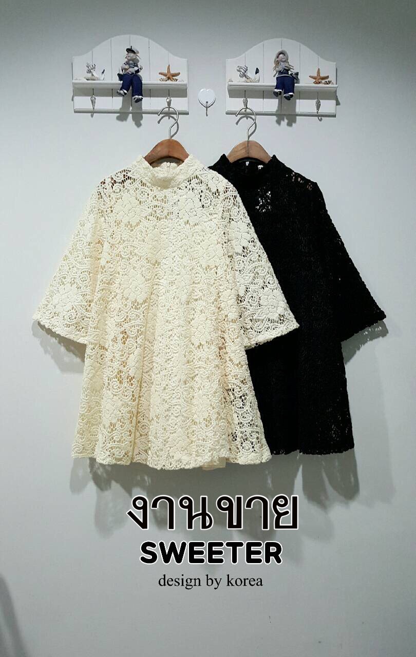 มินิเดรสลูกไม้ลายฉลุเนื้อขนฟูนุ่ม ผ้าเก๋มาก แพลทเทิ่ลทรงเอ คอตั้งสวยหรู มาพร้อมซับสายเดี่ยวแยกชิ้น สาวๆ ห้ามพลาดนะค่ะ