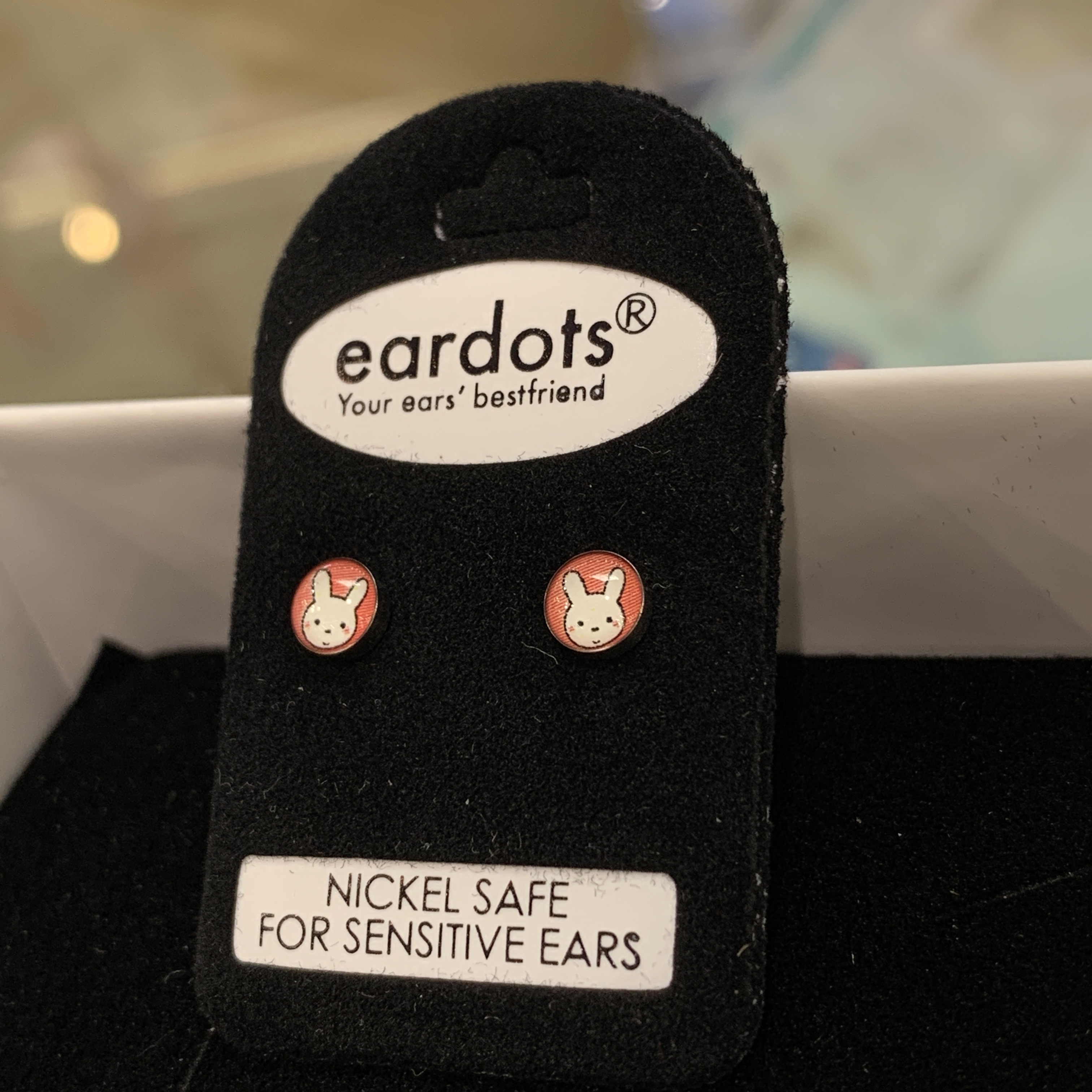 (สำหรับเจาะที่ร้านเท่านั้น)แป้นหมวก สแตนเลสเกรดการแพทย์ 5mm Rabbit แพคเกจปลอดเชื้อ ปลอดภัย100%