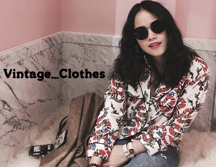 มาเพิ่มแล้วค่ะ ขายดีมาก เสื้อ #ที่มีงูออกมา เชิ๊ตลายงู (งู) งานชนช็อปแบรนด์ เนื้อผ้าสวย งานคุณภาพ