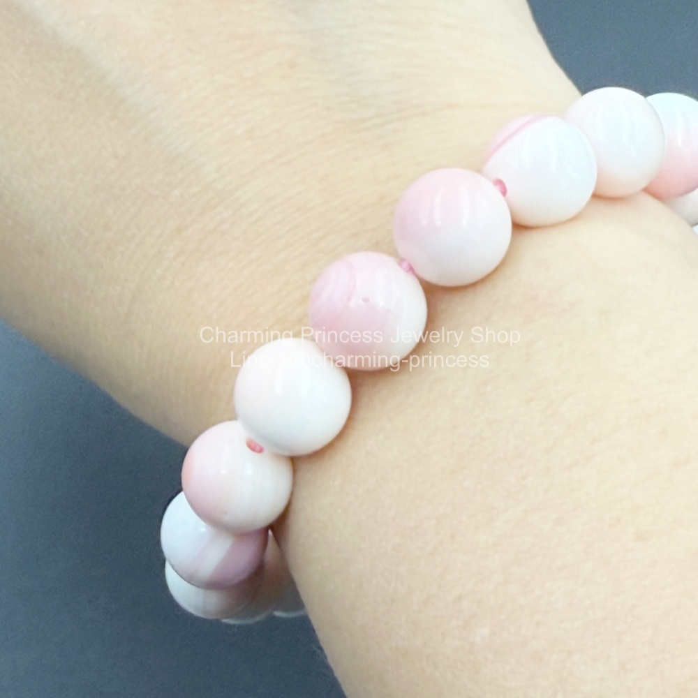 Pink Queen Conch Shell พิงค์เชลล์ เป็นหินแห่งโชคลาภและความสงบสุข เป็นพลังงานในด้านการดึงดูดคู่รักที่แท้จริงของเจ้าของ การได้พบความสุข 9.5-10 มม สำเนา