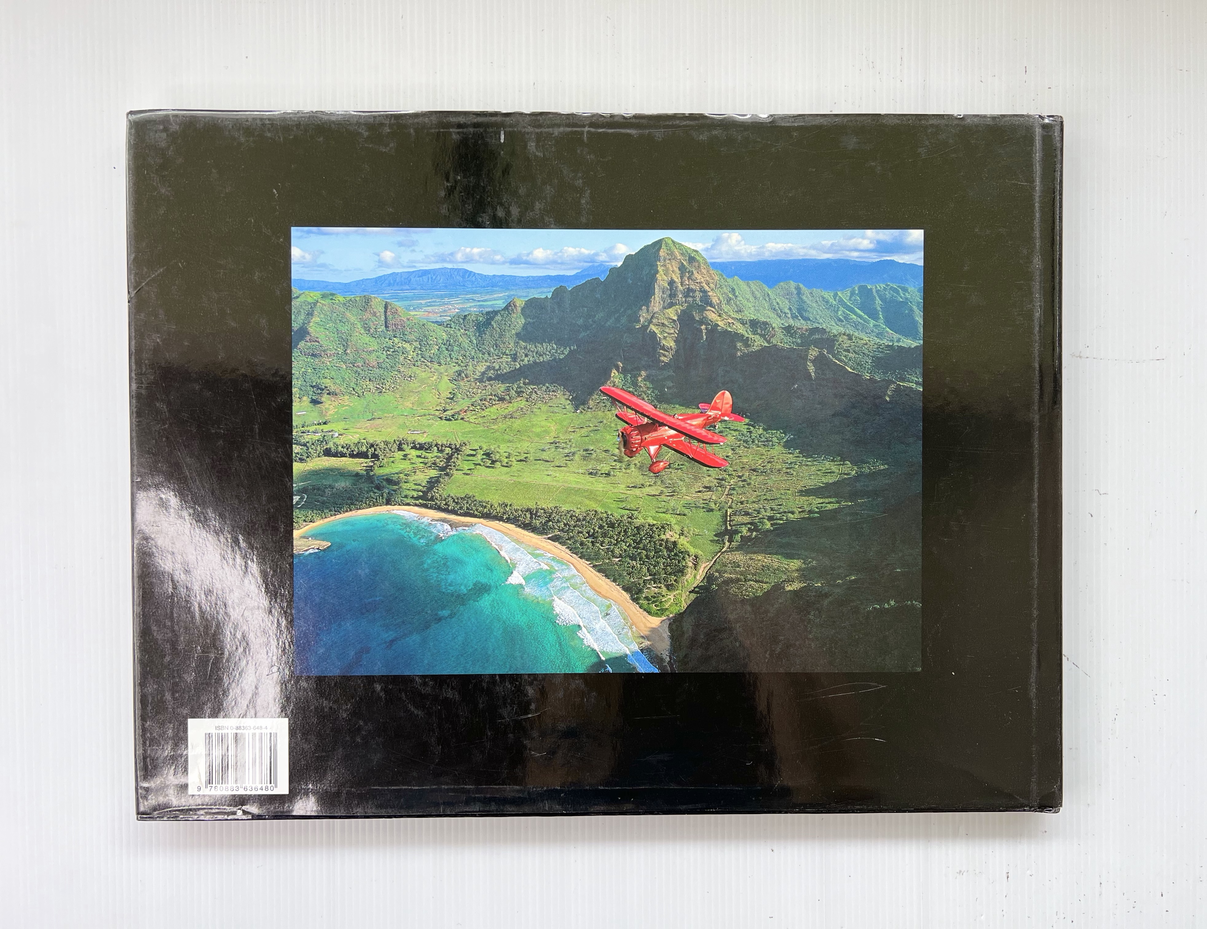 Spectacular Hawaii Roger Rose April 10, 2005 90-99% Hardcover