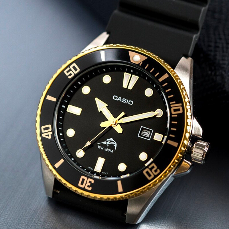นาฬิกาข้อมือ Casio Standard Men MDV-106 สายเรซิ่น Duro 200 MDV-106-1 MDV-106B-2 MDV-106G-9