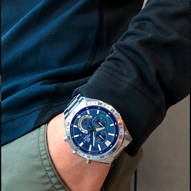 นาฬิกาข้อมือ Casio Edifice Chronograph รุ่น EFV-620 Seires EFV-620D EFV-620D-1A2 EFV-620D-1A4 EFV-620D-2A