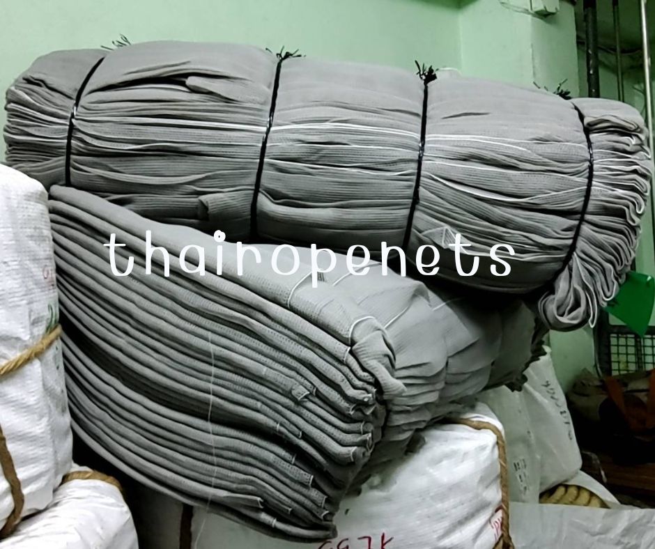 Mesh Sheet Safetynets เมทชีทตาข่ายกันตก ขนาด 1.88x50 m. มีความหนาให้เลือกหลายขนาด นำเข้าจากประเทศญี่ปุ่น ไม่ใช่สแลน แข็งแรงทนทาน ผลิตจากวัสดุ PVC Polyester ผสมสารป้องกัน UV