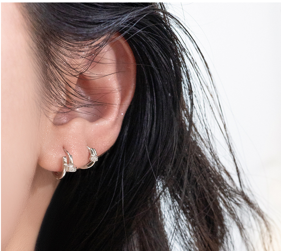 “เช็คสินค้าทัก line ก่อนโอนนะคะ”ต่างหูสำหรับผิวแพ้ง่าย เงินแท้ 92.5% ห่วง_ES827 (NAME)