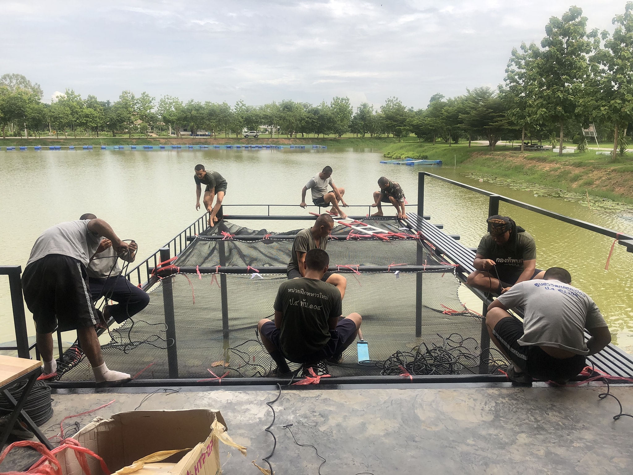 เปลนอนคาเฟ่